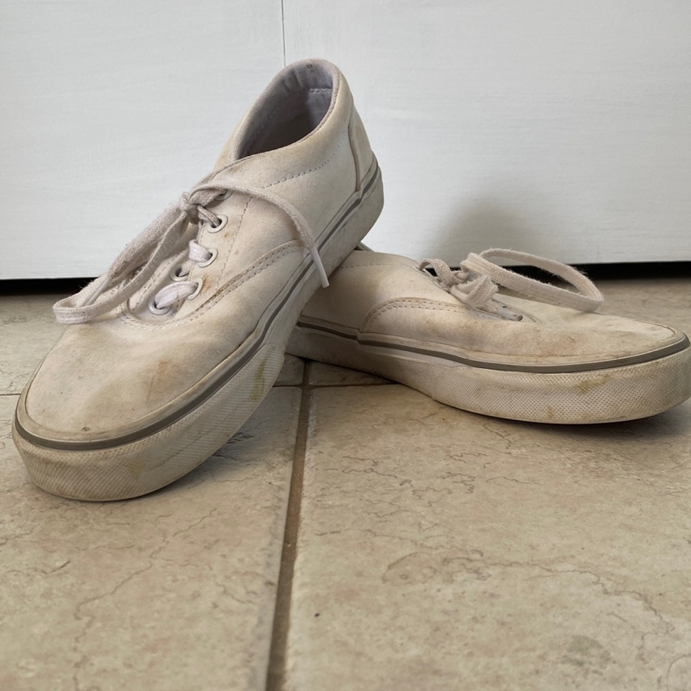 White (dirty) vans size 7